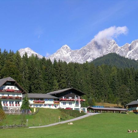 Hotel Tischlbergerhof Ramsau am Dachstein Exterior photo